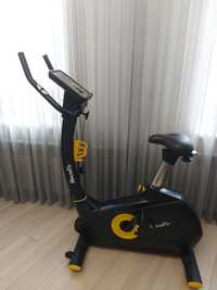 Продам велотренажер Housefit HB-8268HPM