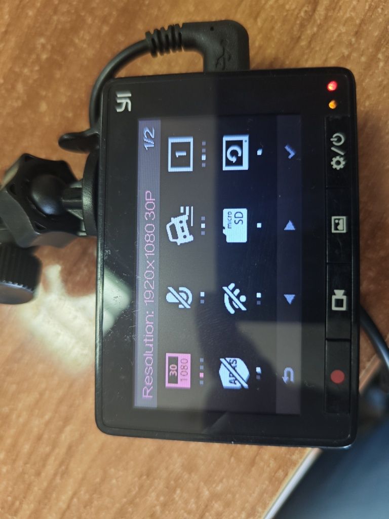 Відеореєстратор Yi Smart Dash, Xiaomi