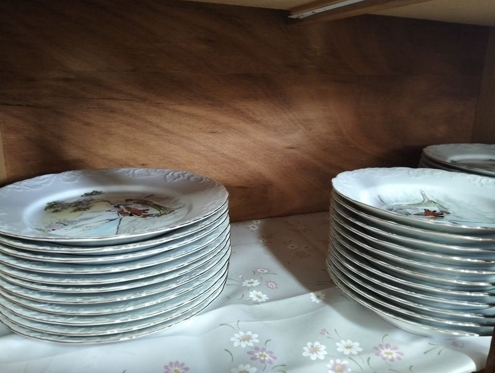 Serviço de mesa completo banhado a ouro da SPAL