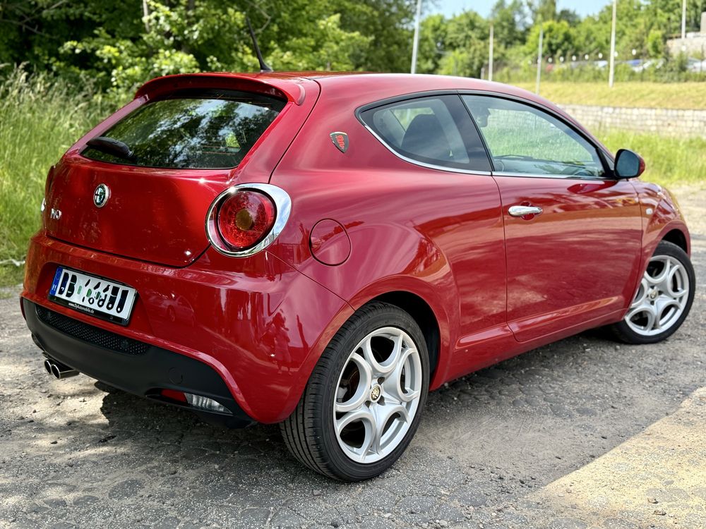 Alfa Romeo MiTo 1.4 16V TURBO 155PS 230 Nm DNA Bose Alu17 Brembo Xenon