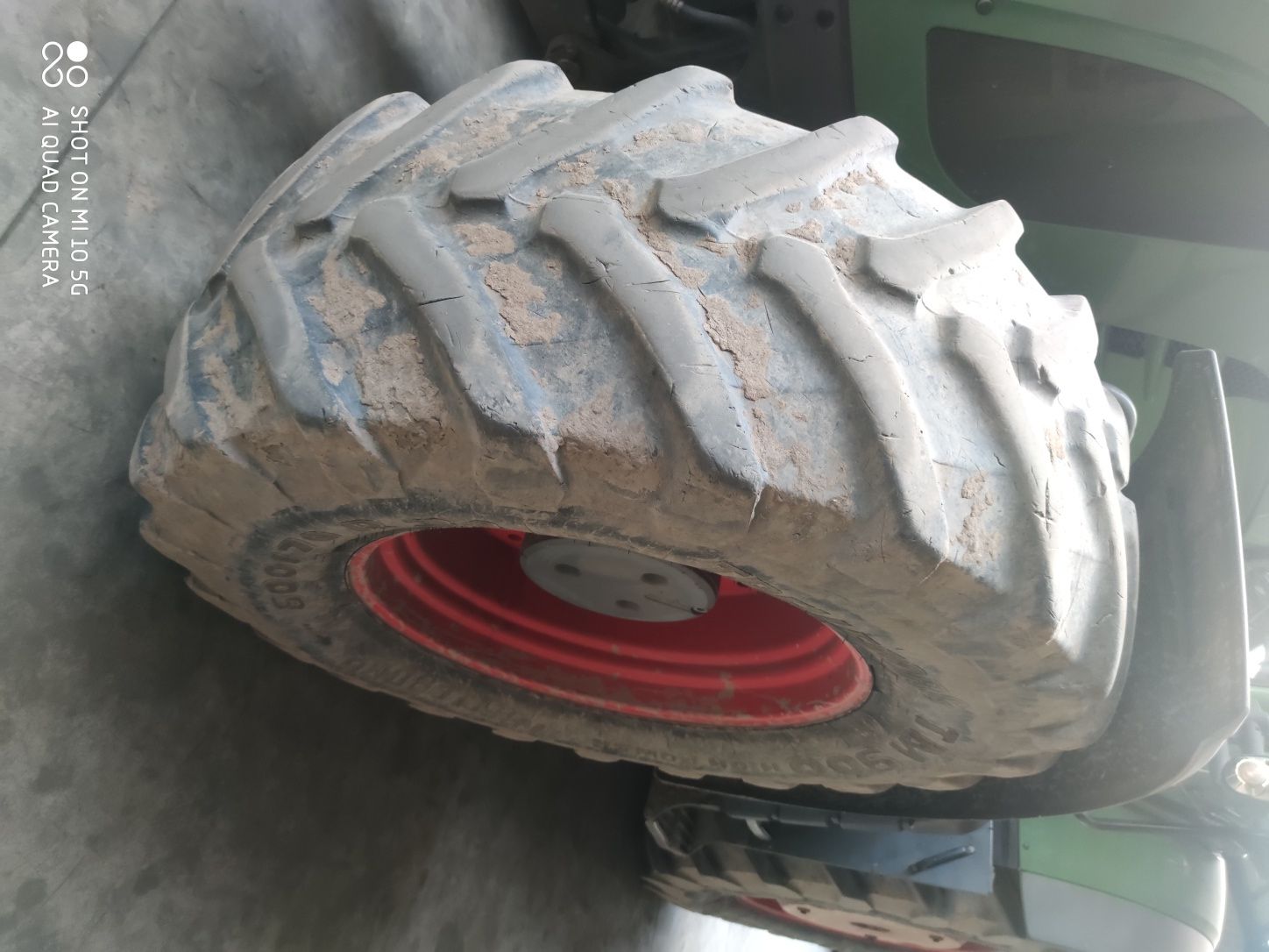 Komplet opon Fendt 936, 710/75 R42, 600/75R34