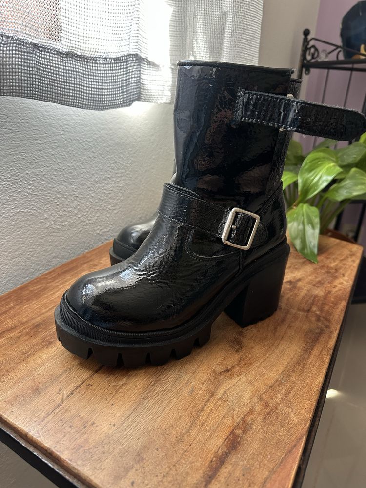 Botas Jeffrey Cambpell 36