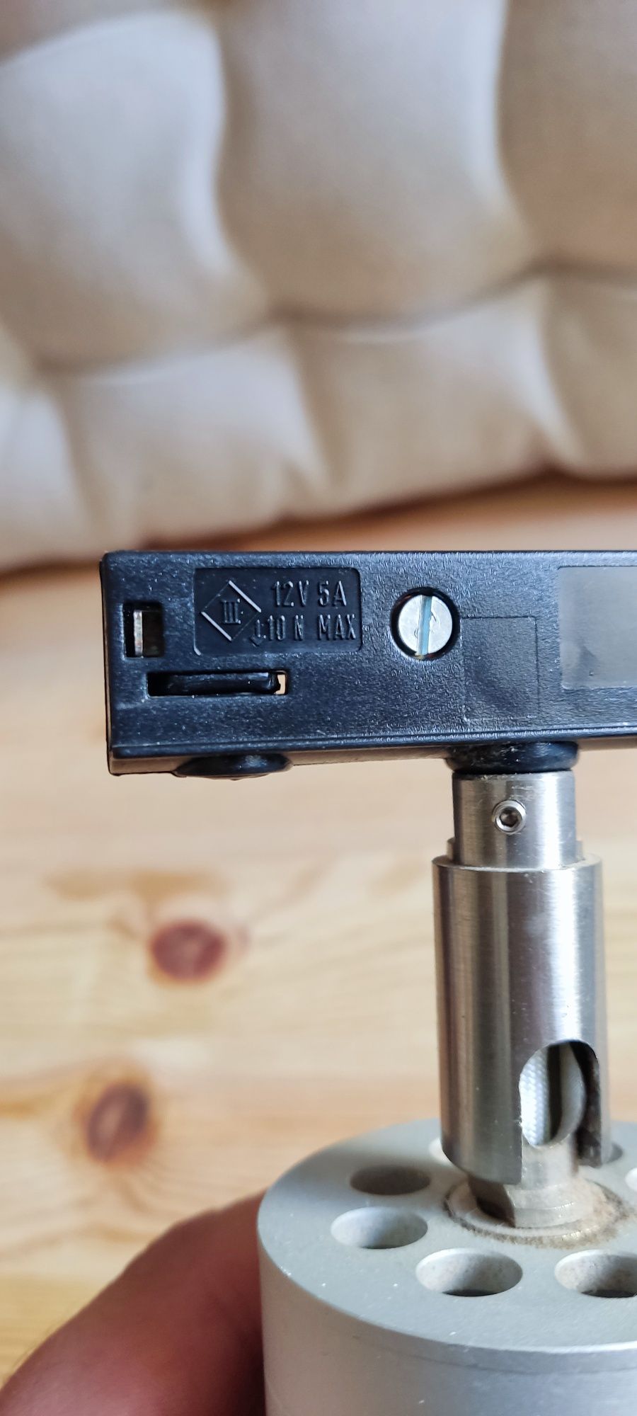 Lampy,  reflektory do szynoprzewodu 12v