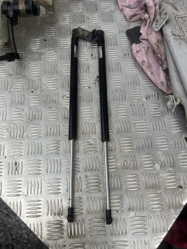 Мазда сх7 mazda cx7 год 08 амортизатор ляды