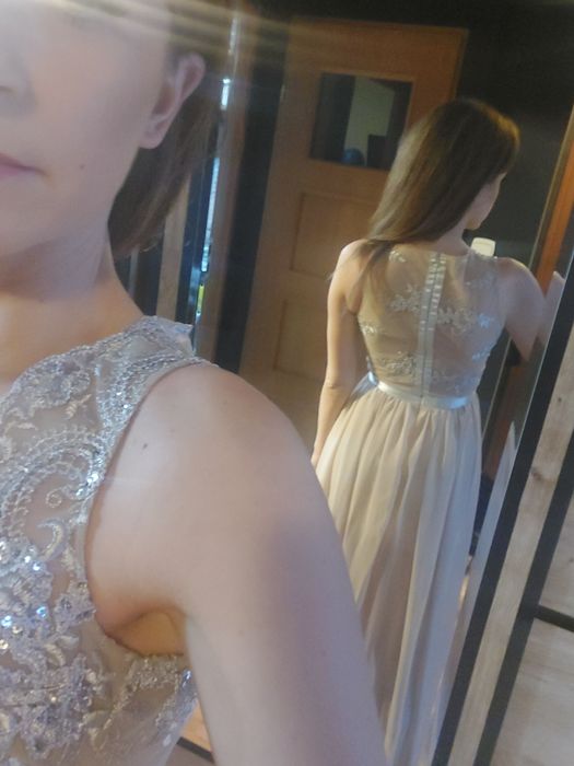 Suknia wieczorowa Loola r 34