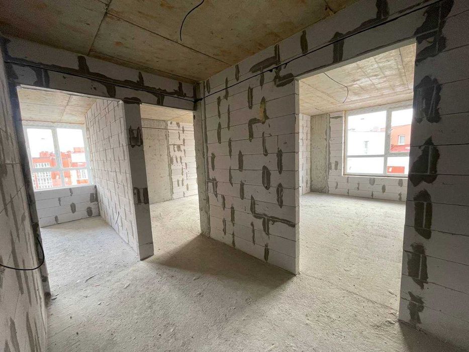 2 кімн Тролейбусна. Новобудова. На здачі.