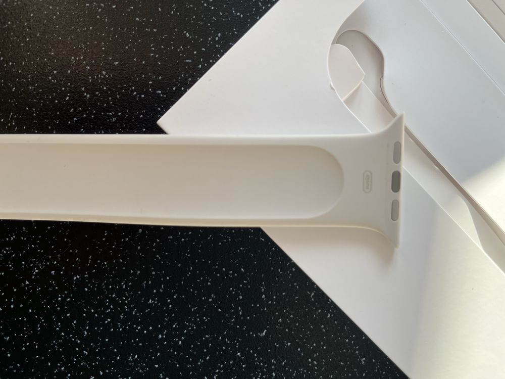 Oryginalny Pasek Apple Solo Loop, kolor Starlight 45mm rozmiar 12