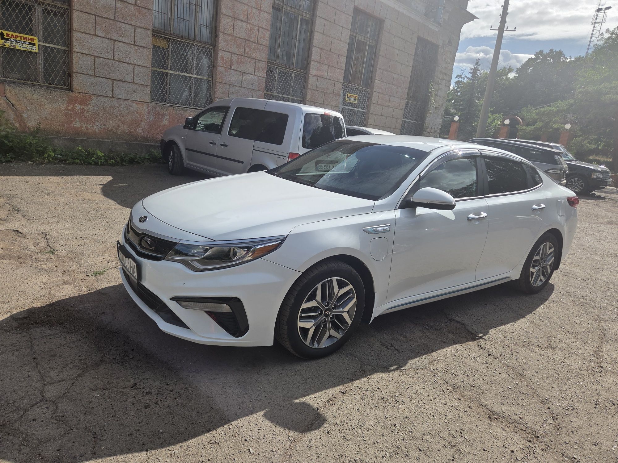 Продам Kia optima hibrid plag in