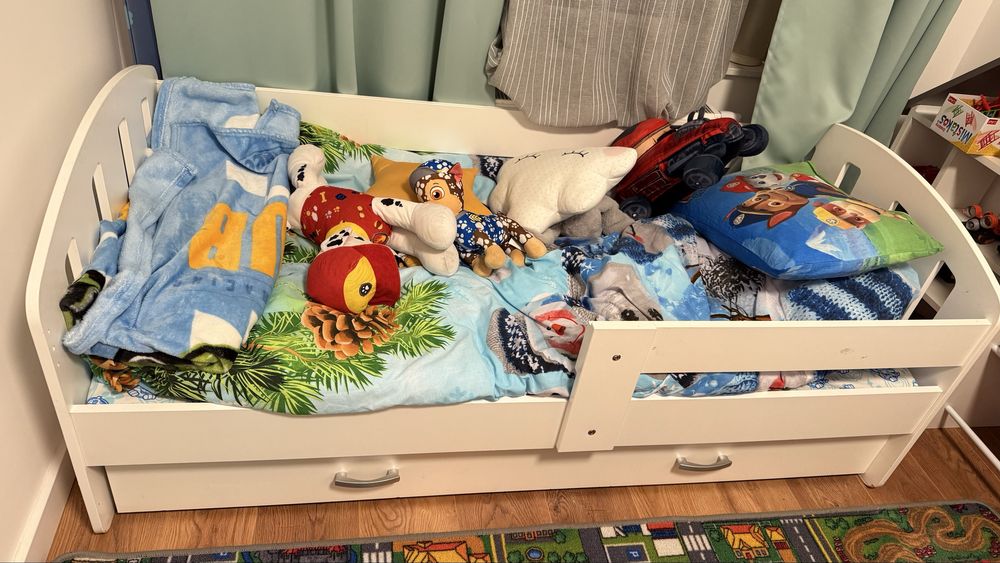 Lóżko dla dziecka 160*80 z materacem i szuflada