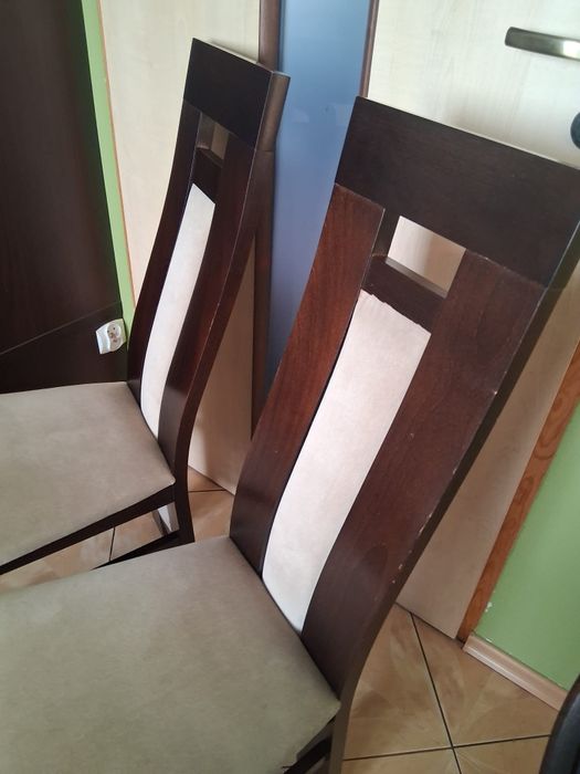 Sprzedam  stól i 4 krzesła