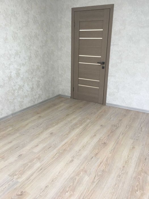 продаж квартири р-н Доси