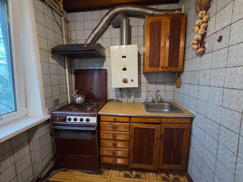 Продам двухкомнатную квартиру в центре