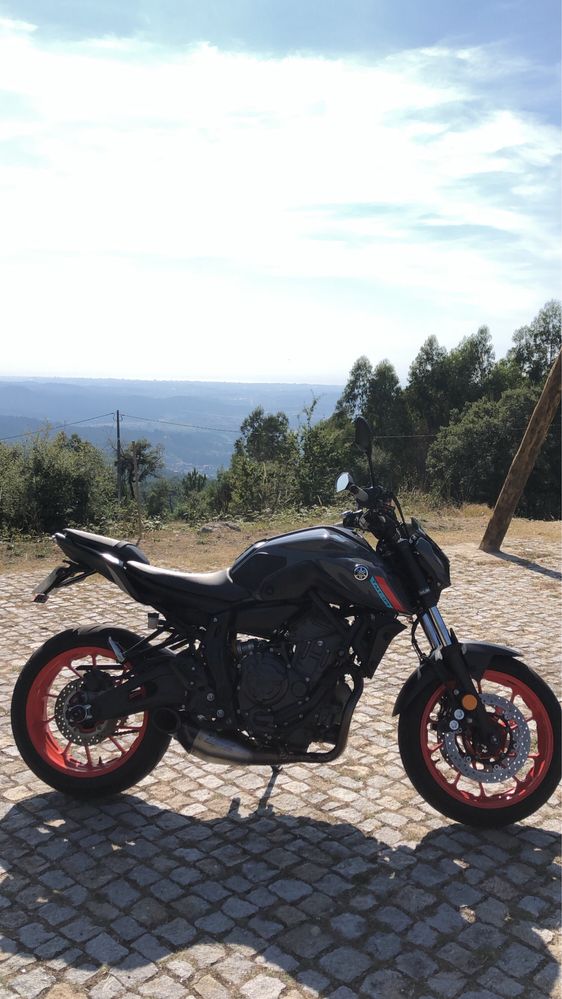 YAMAHA MT-07 2021