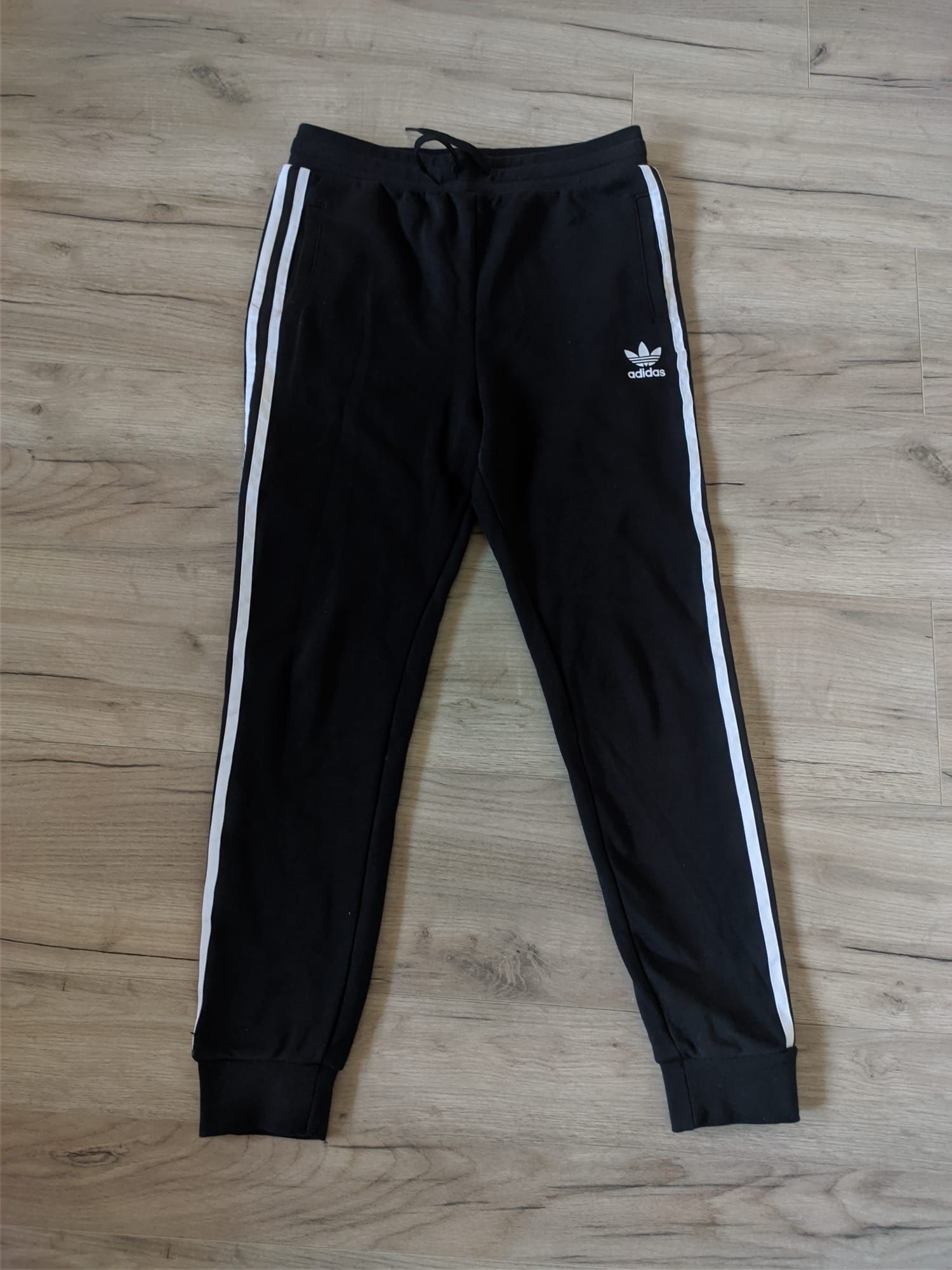 Dresy adidas czarne sportowe S