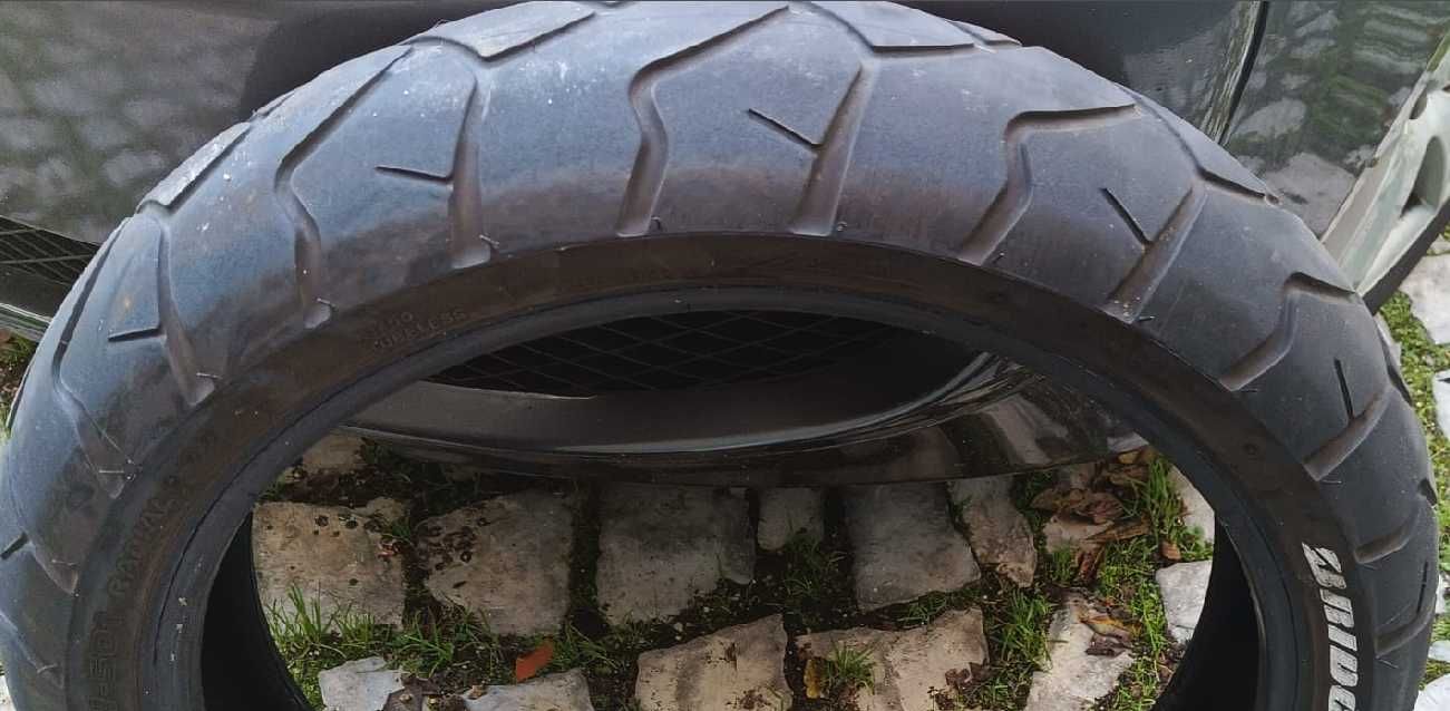 Pneu da frente Bridgestone Battle Wing BW501 para NC 750X