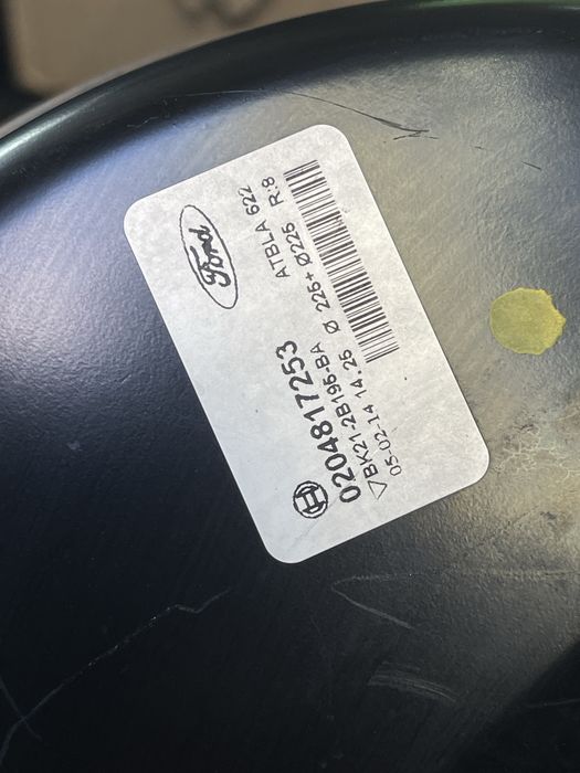 Вакуум Ford Custom/Амортизатори Koleos