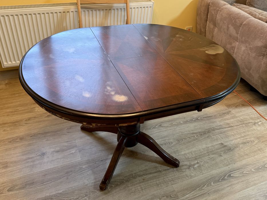 Продам деревяний розкладний стіл