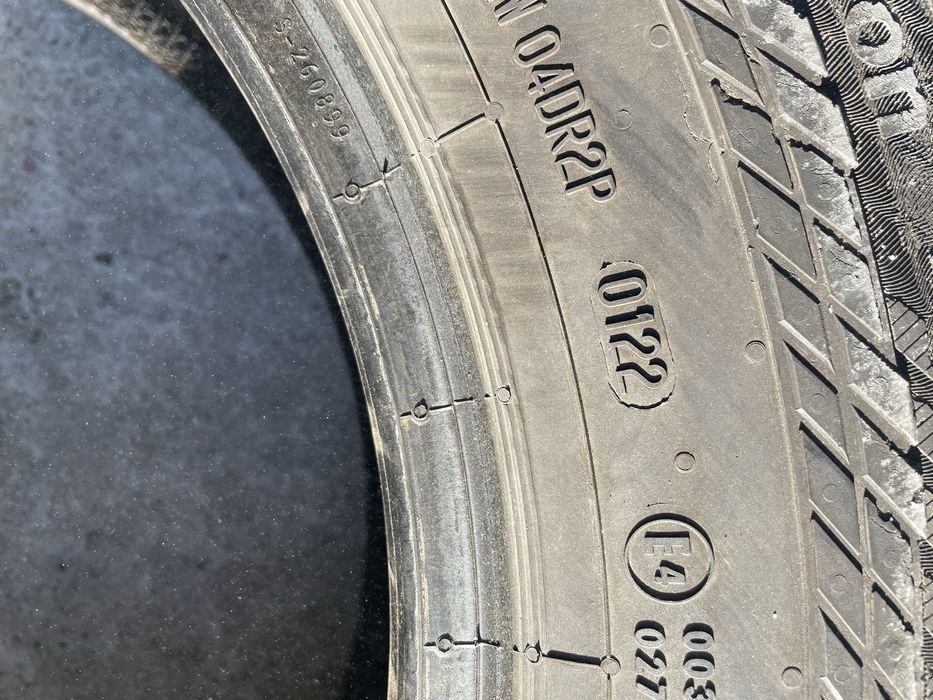 205/75 r 16C Continental VanContact4Season