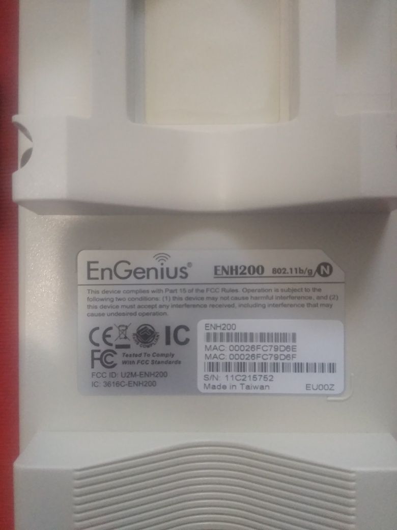 Наружная Wi-Fi точка доступа  EnGenius ENH200 2,4GHz