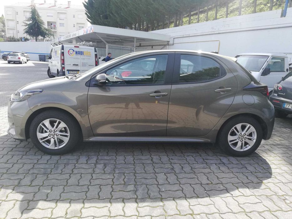Toyota Yaris 1.0 Confort Plus
