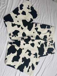 Spodnie wzór krowa, szerokie nogawki