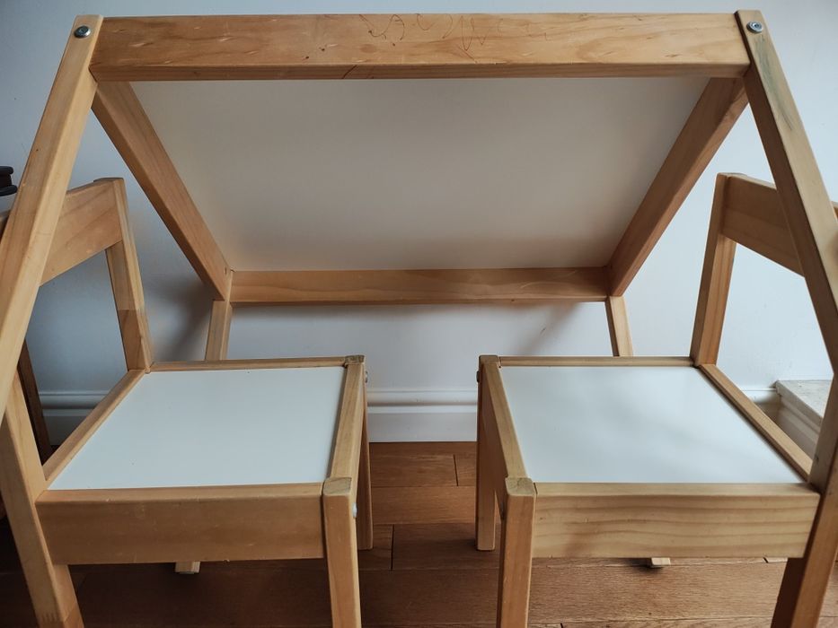 LÄTT Stolik dziecięcy i 2 krzesła, LATT z naklejką tablicową czarną