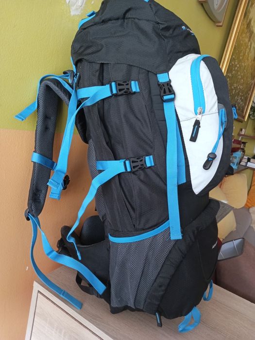 Mountain plecak trekkingowy turystyczny duży 65 L
