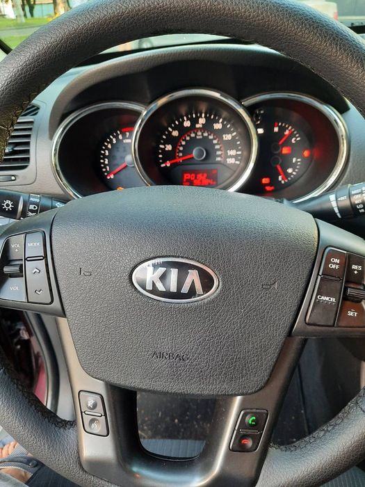 Продам Kia Sorento