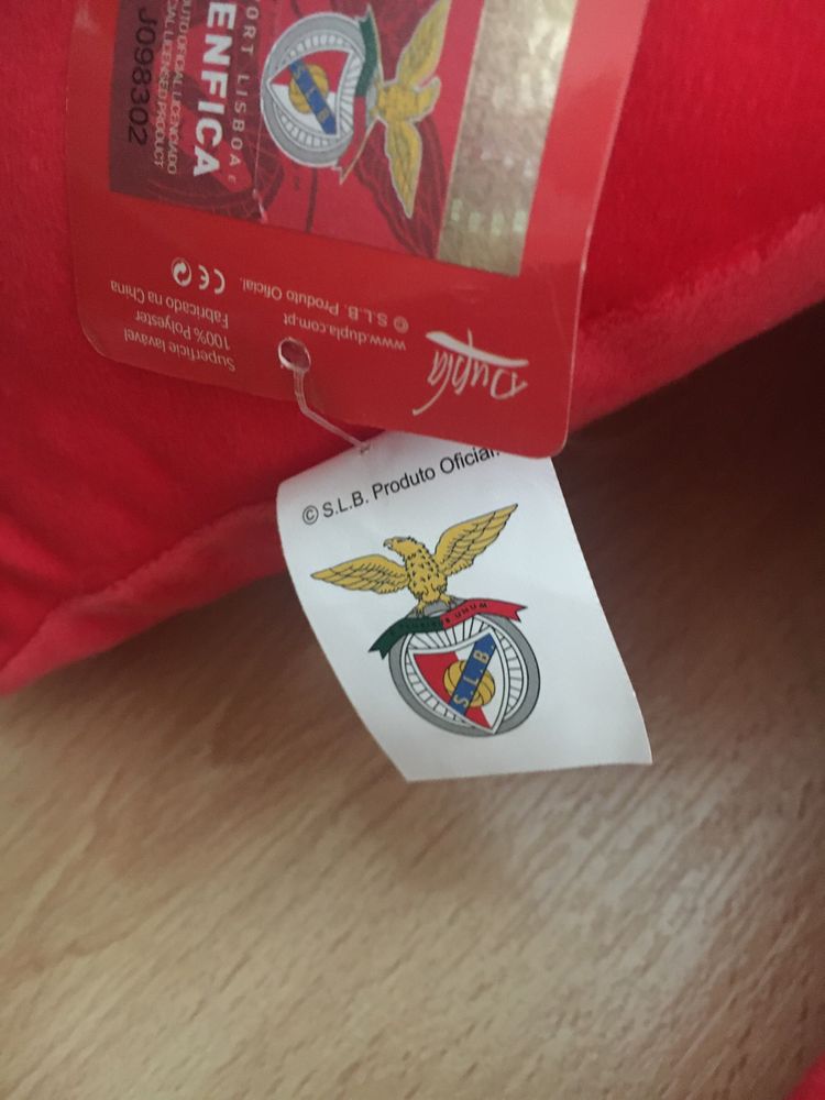 2 almofadas  benfica nova