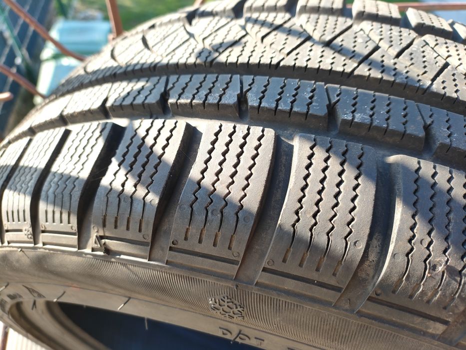 Zimowe opony 3x GT Radial Champiro WinterPro HP 225/45/18/2022/