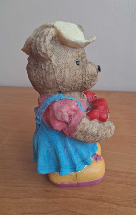 Skarbonka miś z serduszkami