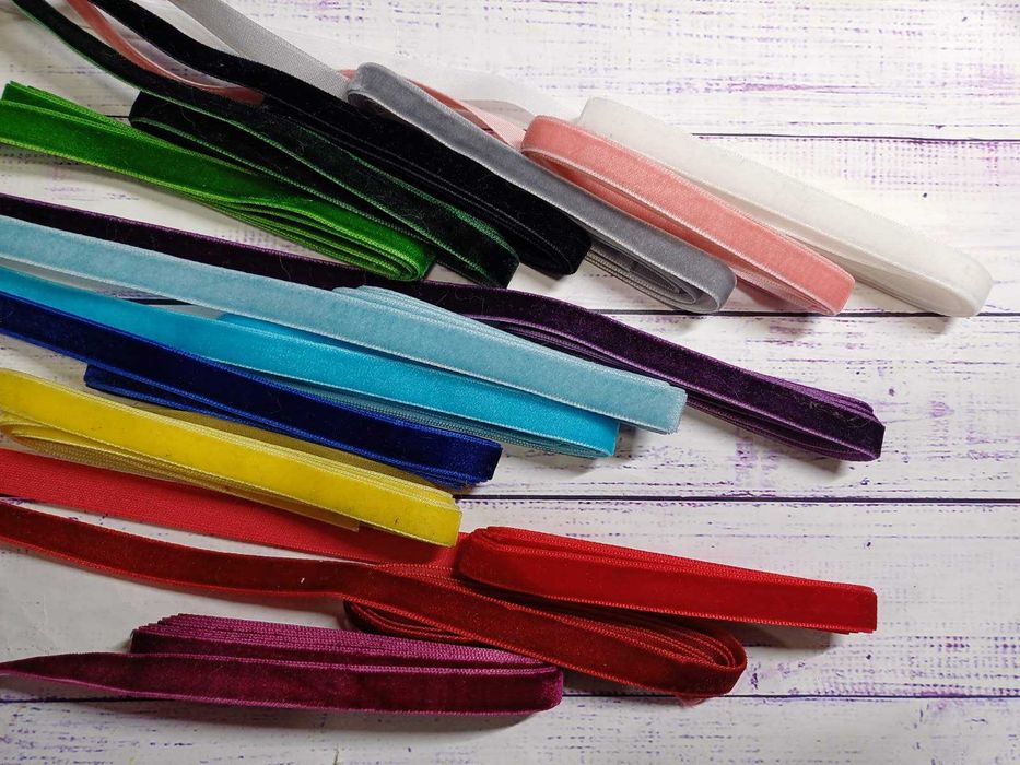 Ленты велюровые. Ширина 1 см, 1,5 см и 4 см