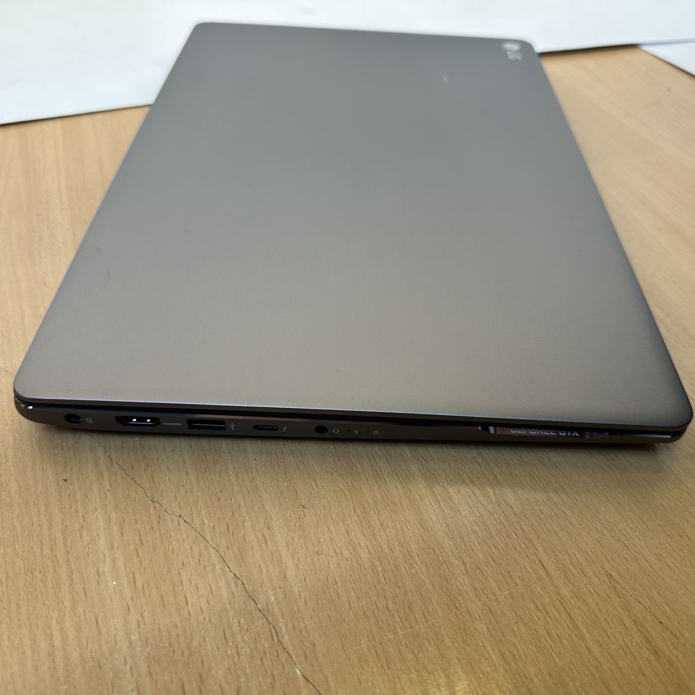 Ноутбук LG UltraPC 15u70p не робочий/на запчастини