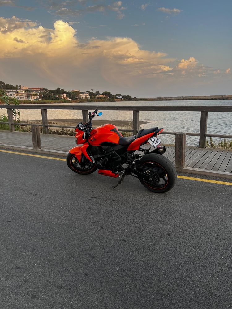 Vendo kawasaki z750