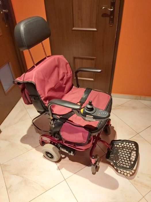 Elektryczny wózek inwalidzki - super stan - używany tylko miesiąc