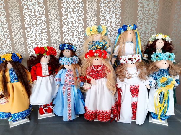 Інтерєрні ляльки в українському стилі . Повністю ручна робота.