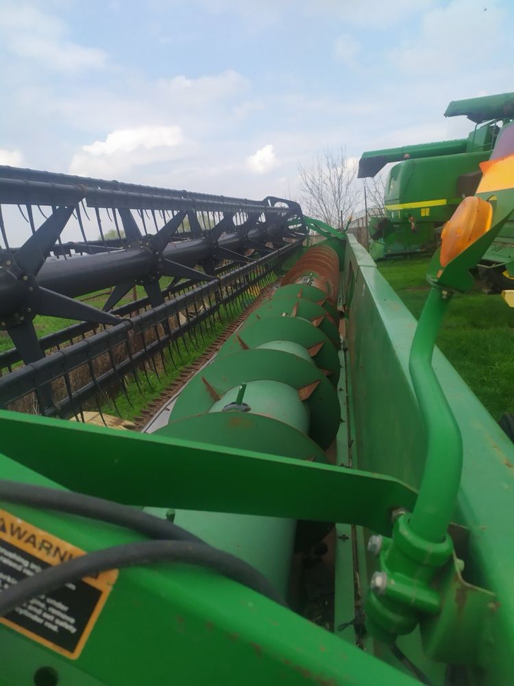 Жатка John Deere 630f гидрофлекс