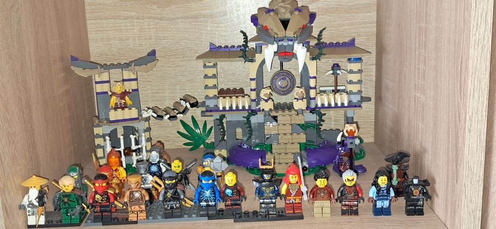 Продам свою колекцию Lego ninjago ниндзяго