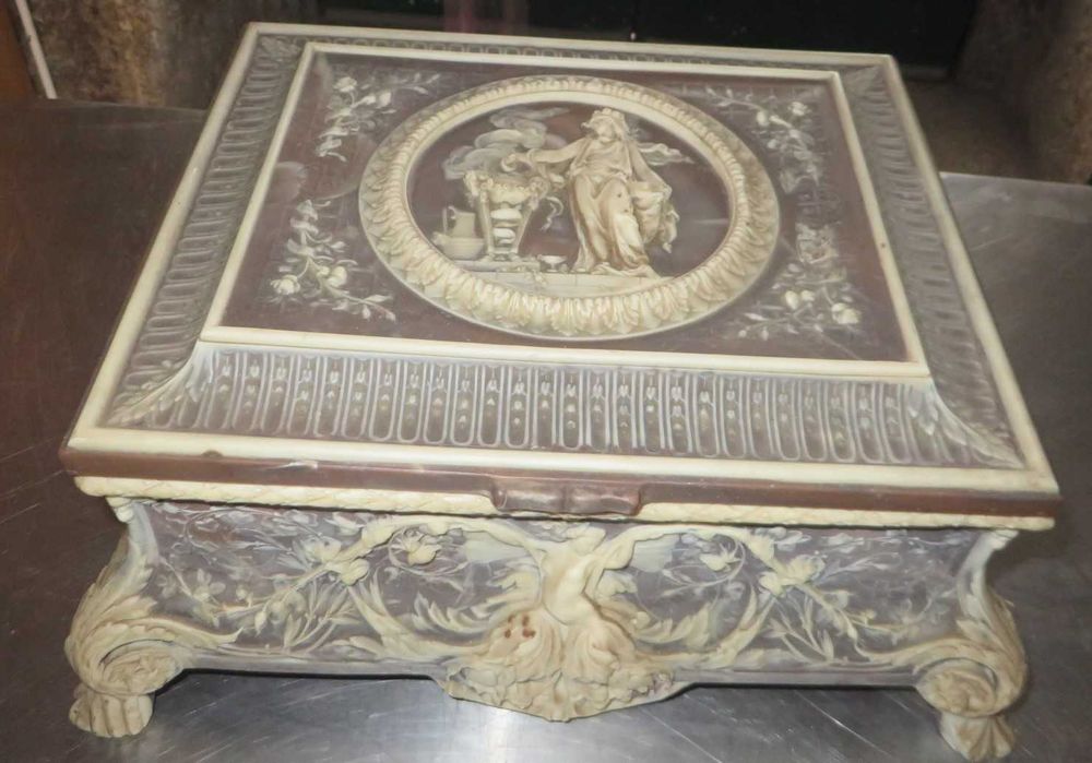 Caixa Guarda Joias com musica