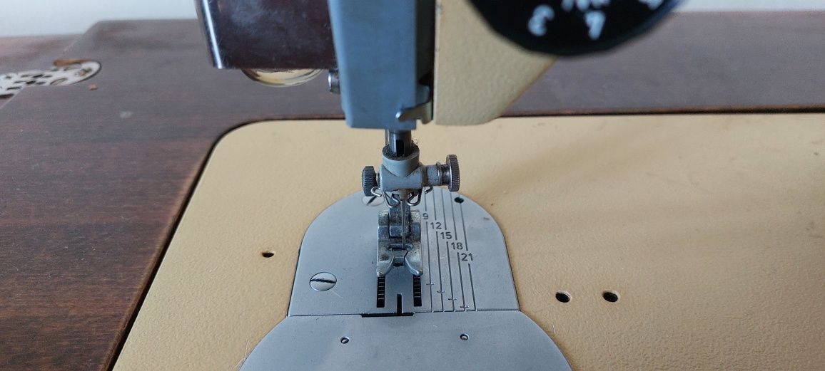 Швейная машинка veritas textima