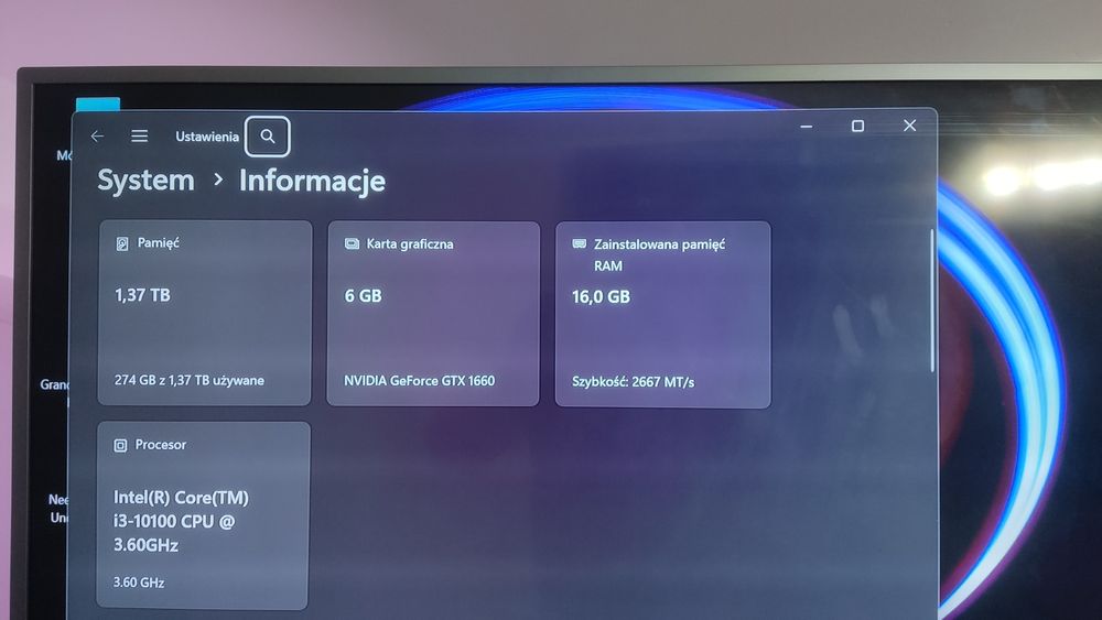 Komputer Windows 11 Home