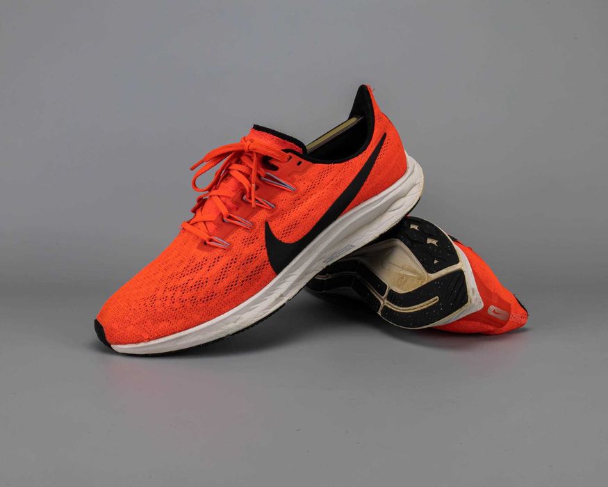 Яркие беговые кроссовки Nike Zoom Pegasus 36.45 размер