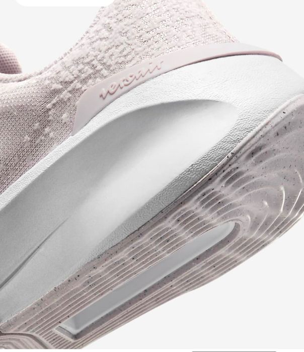 Продам нові кросівки Nike Versair, 10 (41)