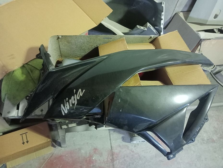 Carenagem Kawasaki ninja