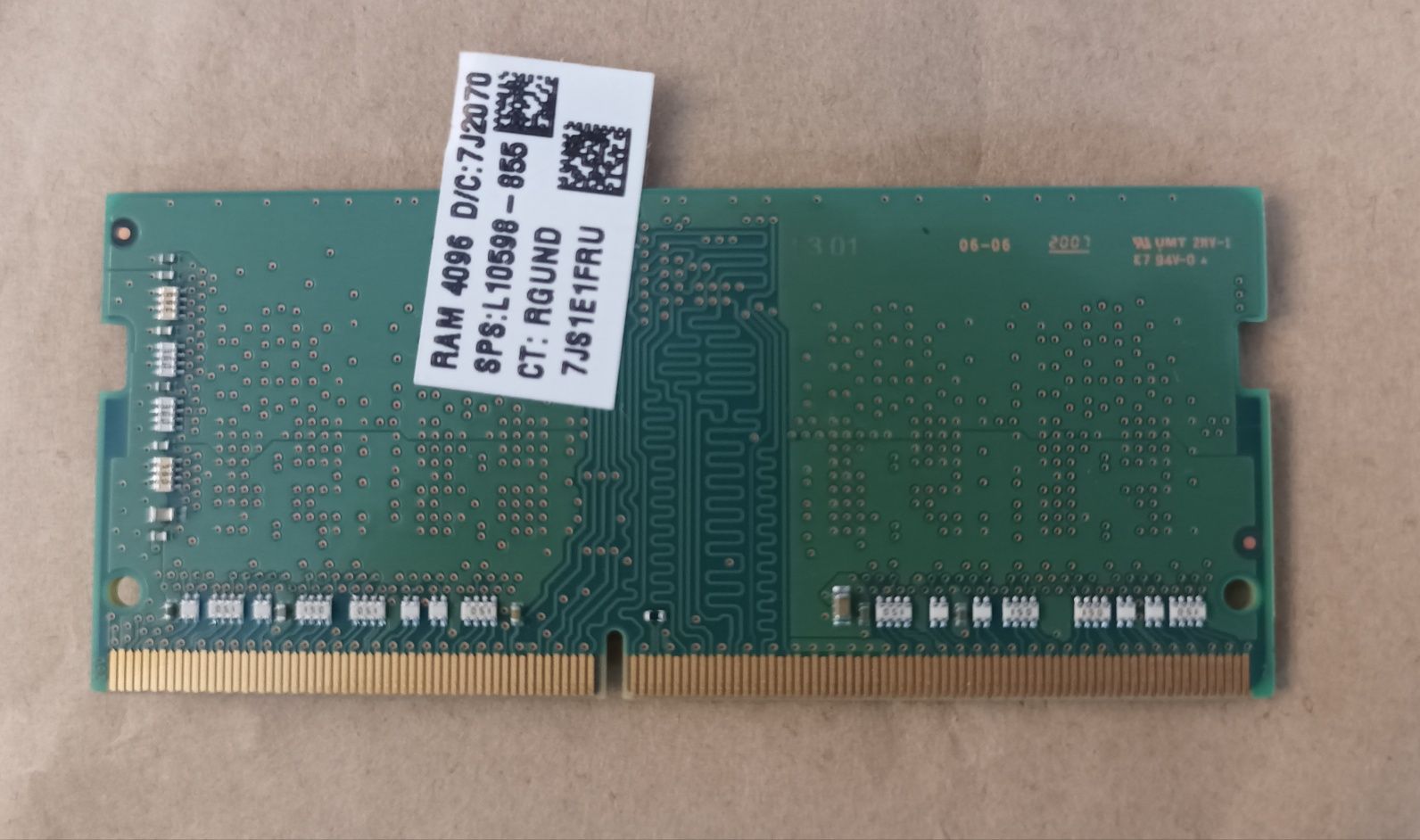 Samsung DDR4 - 4Gb PC4 - 2666V -SCO - 11