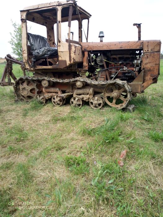 Трактор гусентчний