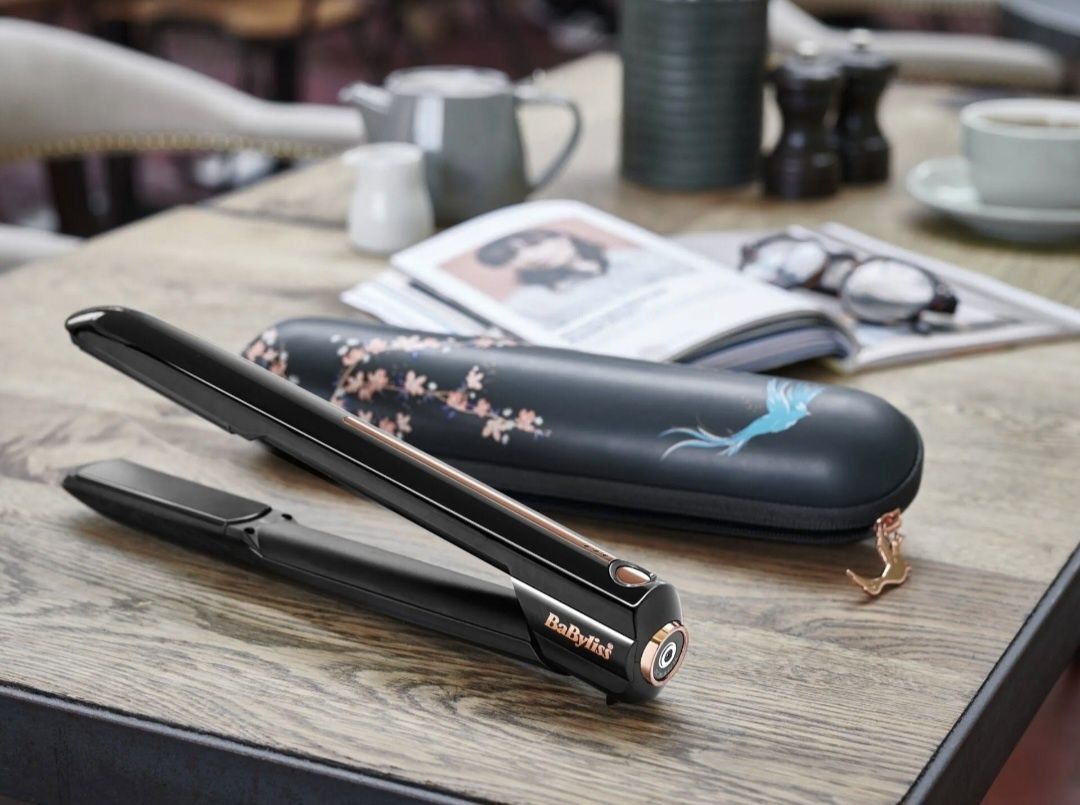 Nowa, bezprzewodowa prostownica do włosów BaByliss 9000 Cordless Strai