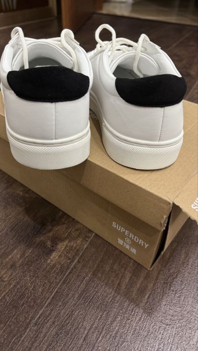 Кеди білі superdry 42 розмір