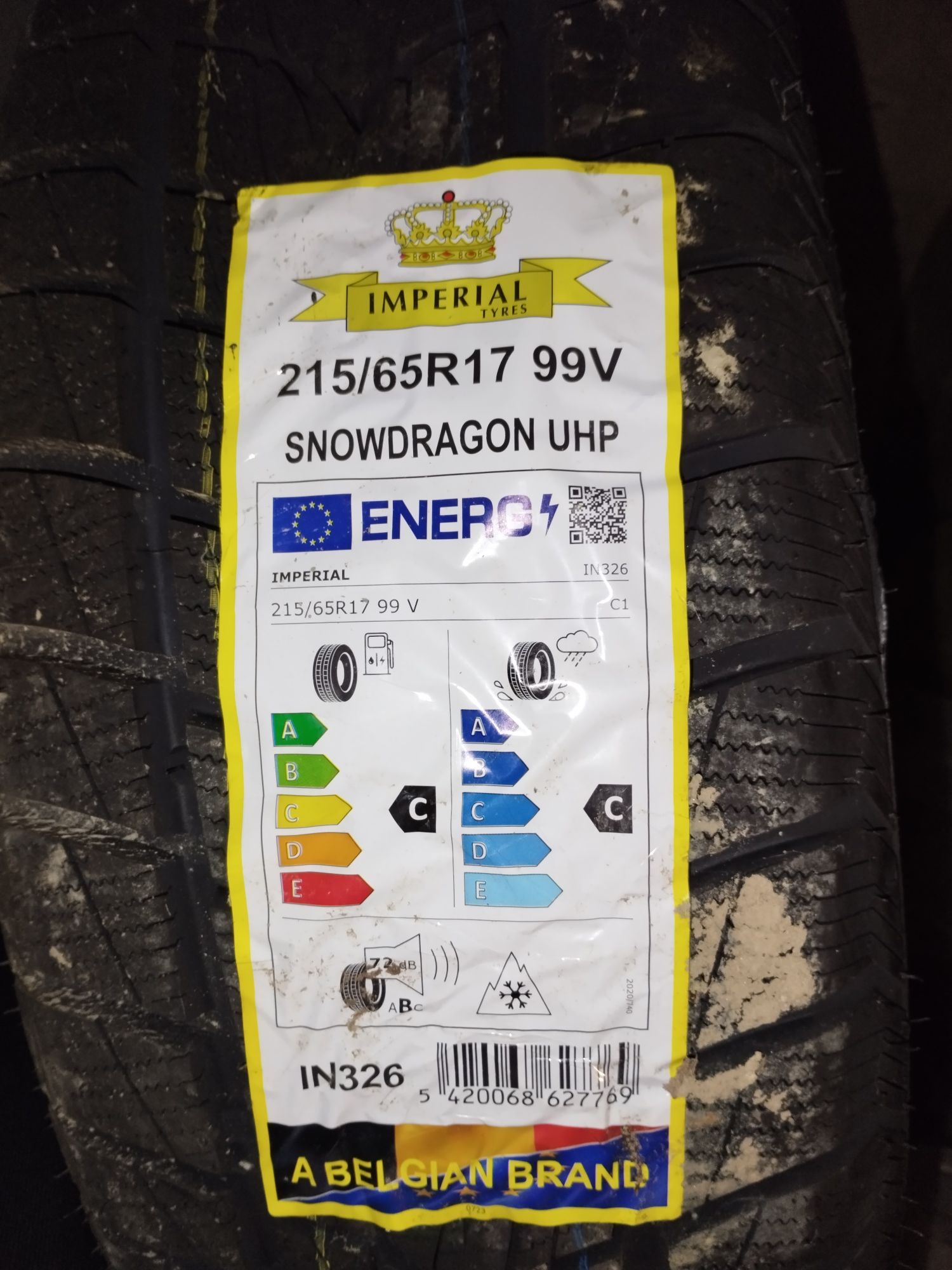 5x 215/65/17 Opony zimowe Imperial Snowdragon UHP r.2023