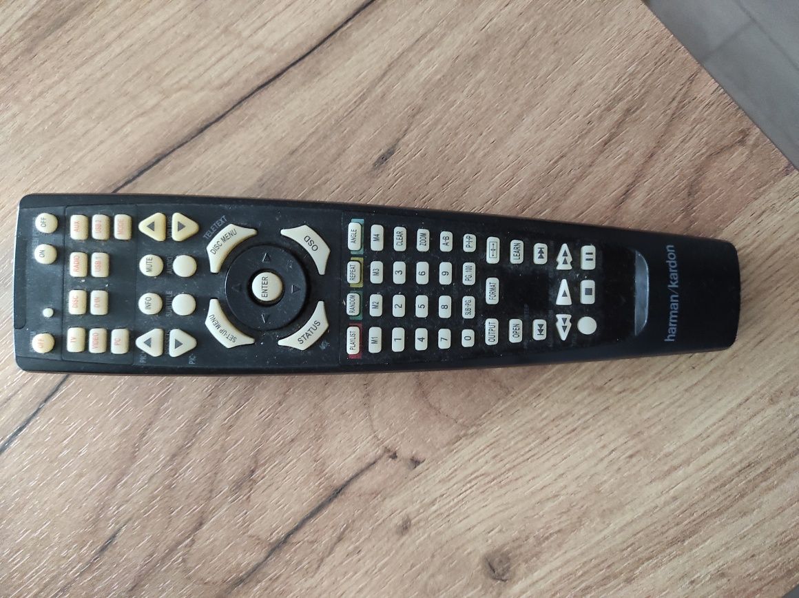 Amplituner i wzmacniacz Harman Kardon Avr 335 i HS 150
